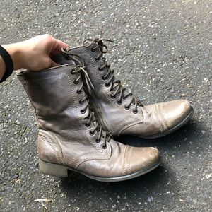 Steve Madden Boots
